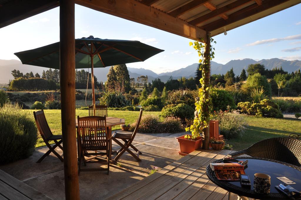 Blue Thistle Cottages Те Анау Екстериор снимка